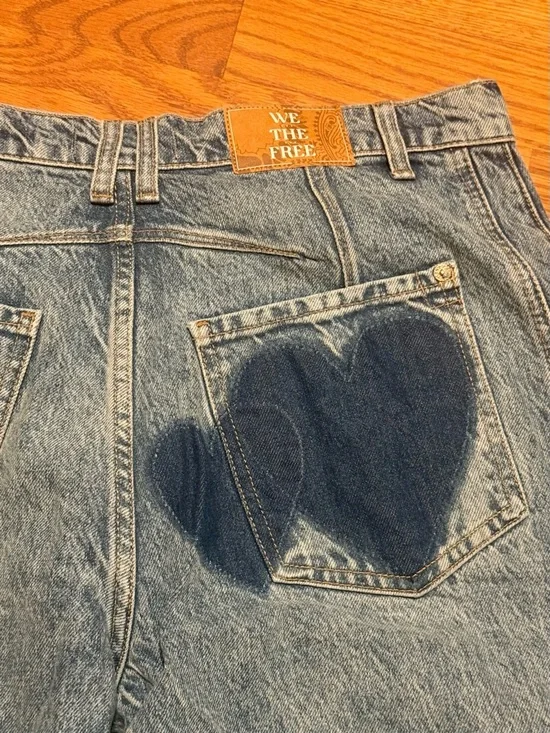 NWOT We The Free Good Luck Shadow Patch Jeans - Picture 7 of 9
